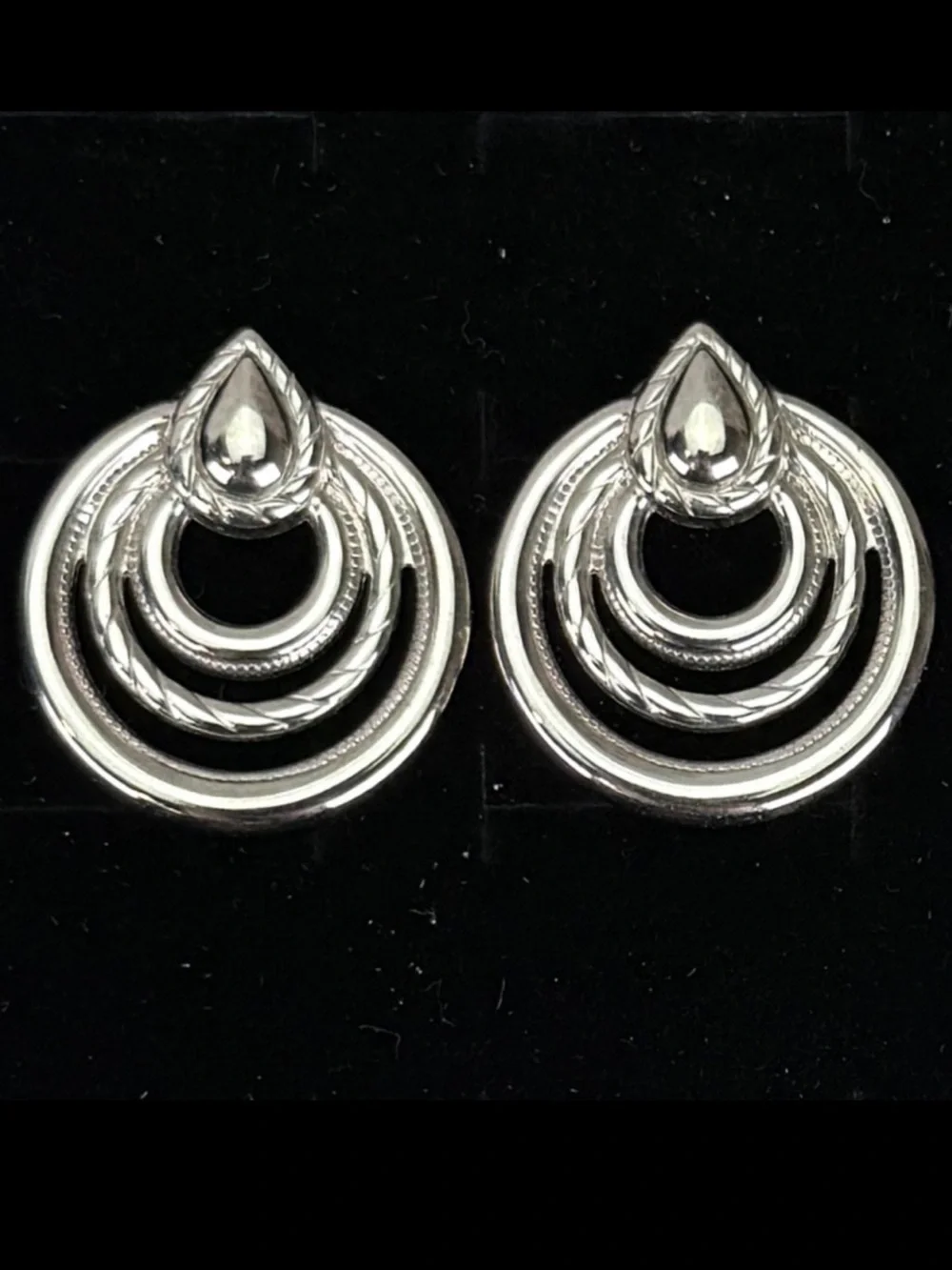 Vintage Weighted Silvertone Round Pierced Earrings